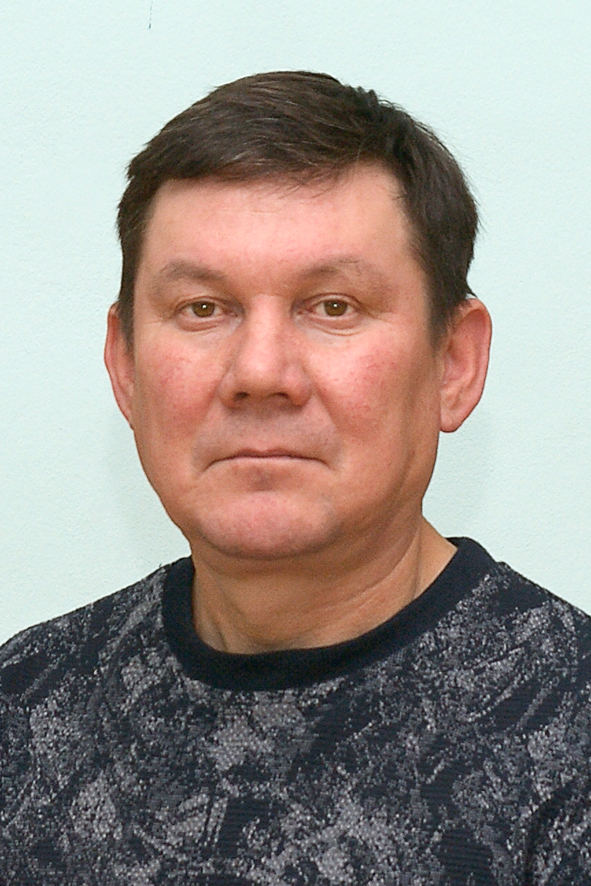 Михайлов Андрей Васильевич.